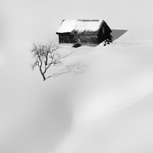 Sus in deal e-o casa! 