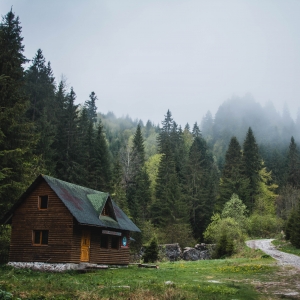 Cabana in creierii Apusenilor